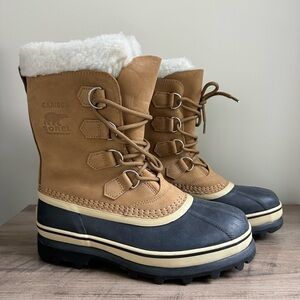 Sorel Caribou Buff and Black Boots